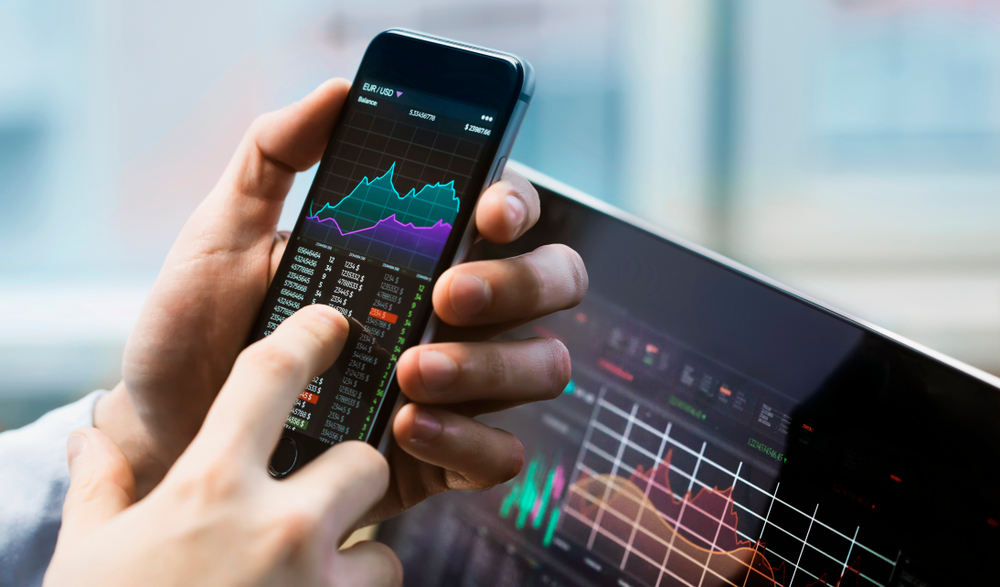 Business,Man,Holding,Phone - Forex Tools Trader BTCcrest portfolio diversification